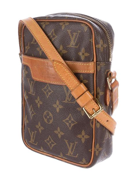 louis vuitton pouch small|louis vuitton small side bag.